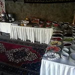 Отель Local Cave House 3*
