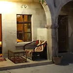 Local Cave House Отель