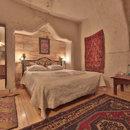 Local Cave House Göreme