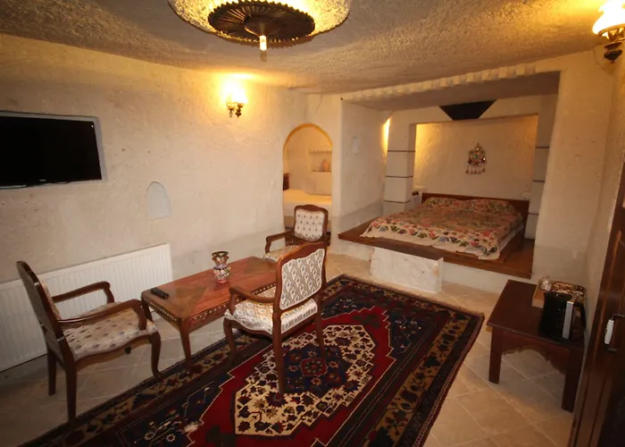Local Cave House Hotel 3*