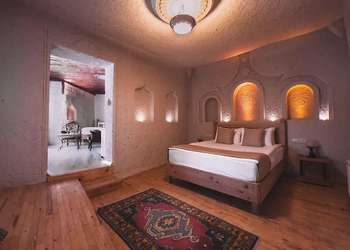 Hotel Local Cave House 3*